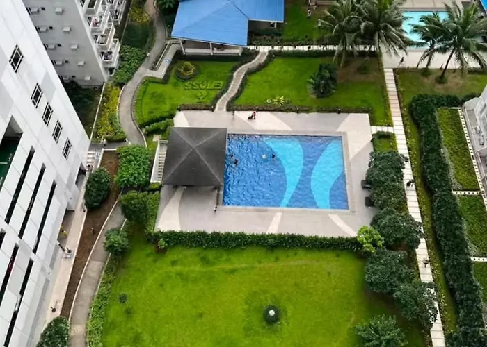 Grass Residences * Manila